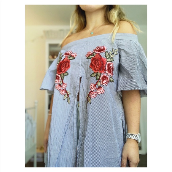 Flower 🌺 Top - Picture 4 of 4